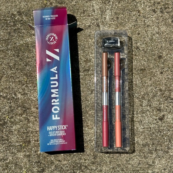 FORMULA Z COSMETICS
Happy Stick Duo Lip Liner Squad + Artistry Sharpener - Picture 3 of 9